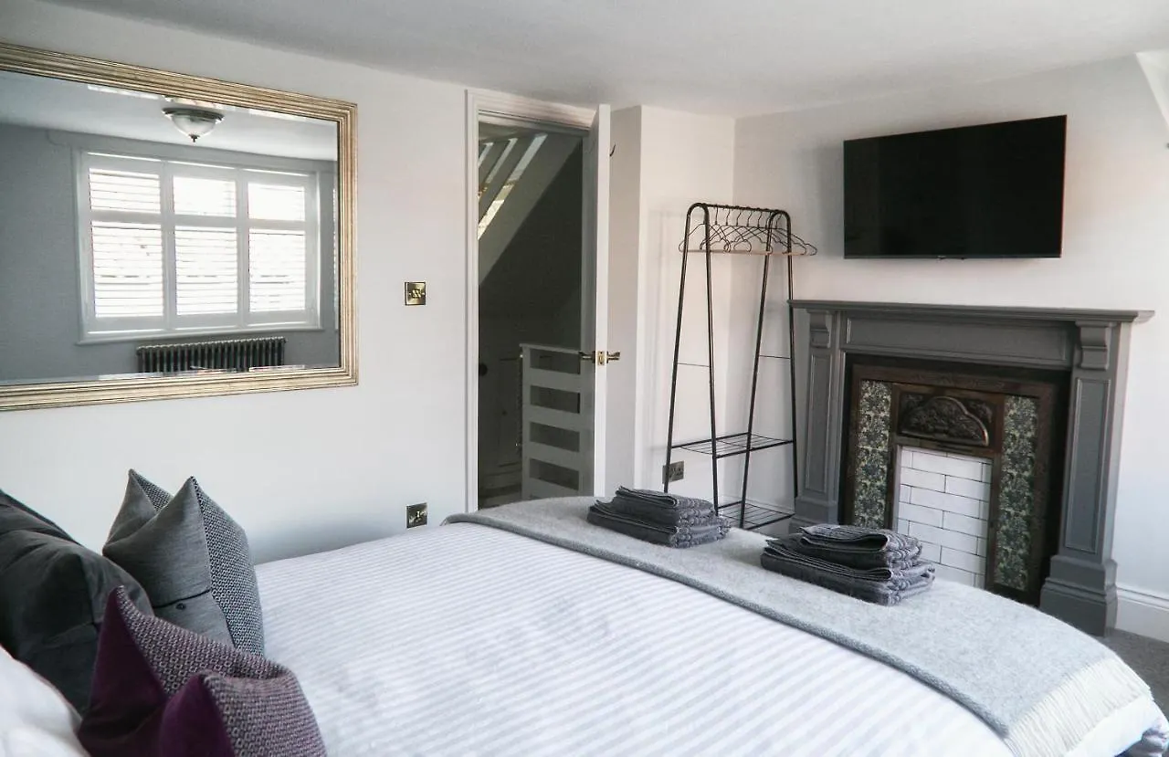 Hudson'S Hideaway 1A Woodwark'S Yard Apartman Whitby